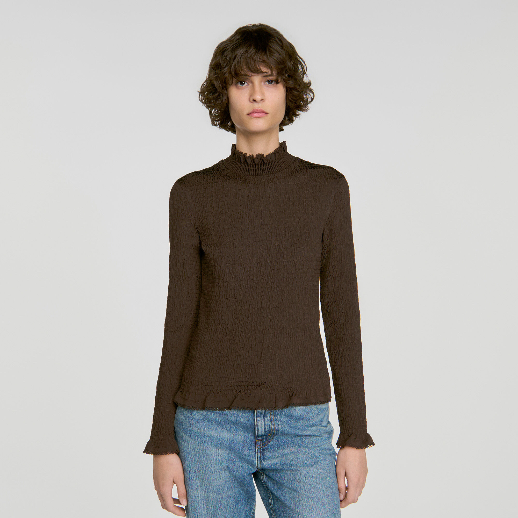 Camiseta fruncida cuello volante - Mujer | Sandro