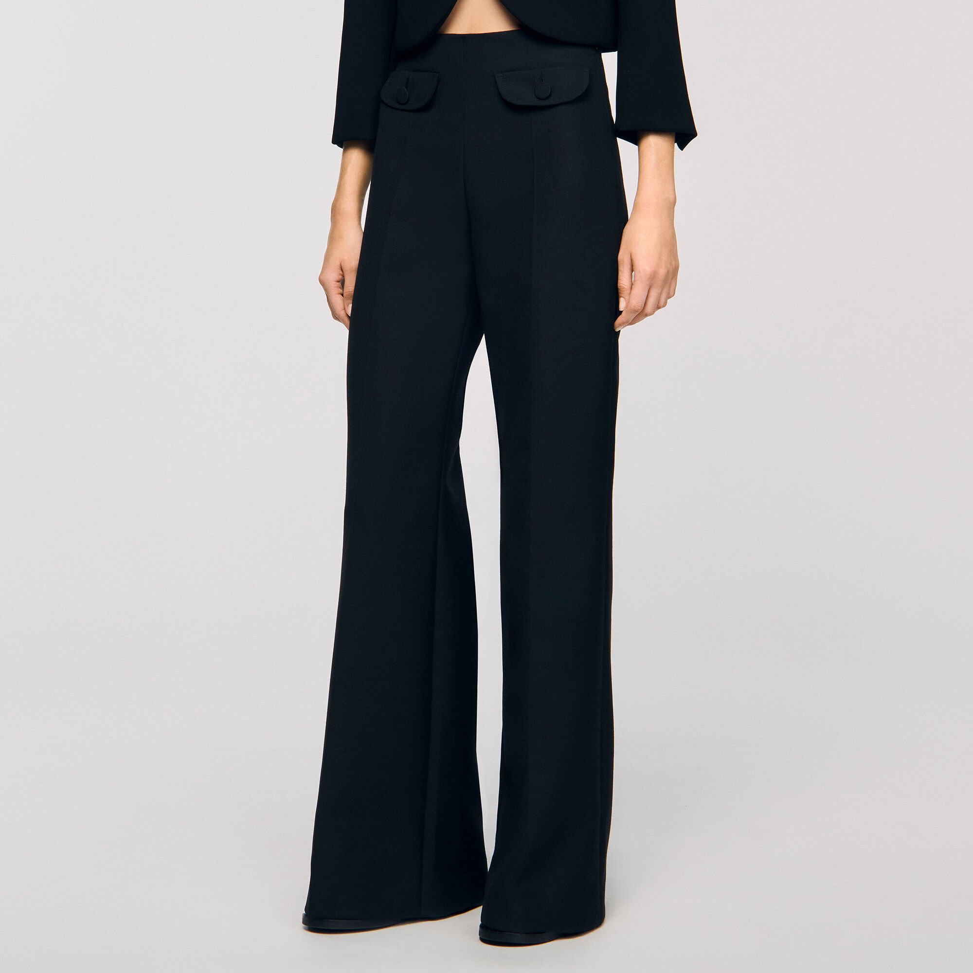 Pantalón con bolsillos