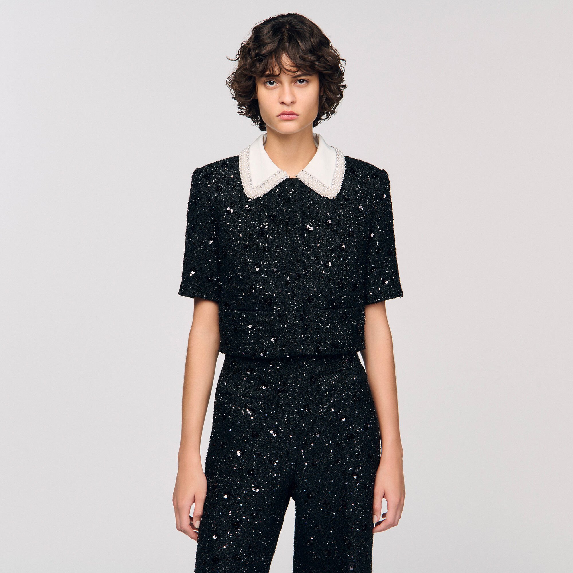 Chaqueta corta de tweed con strass