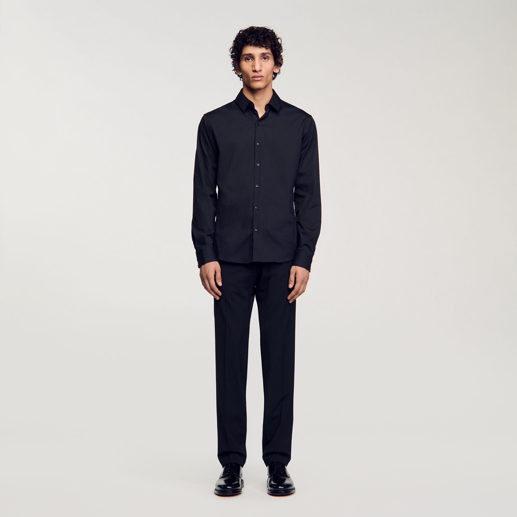 Camisa ajustada de algodón stretch