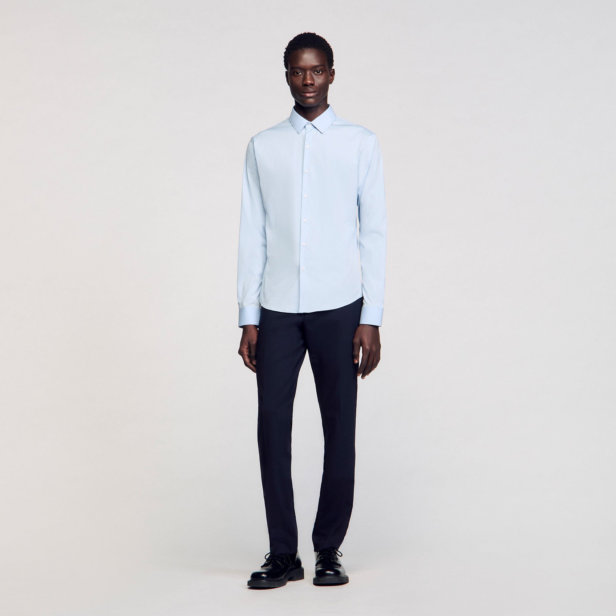 Camisa ajustada de algodón stretch