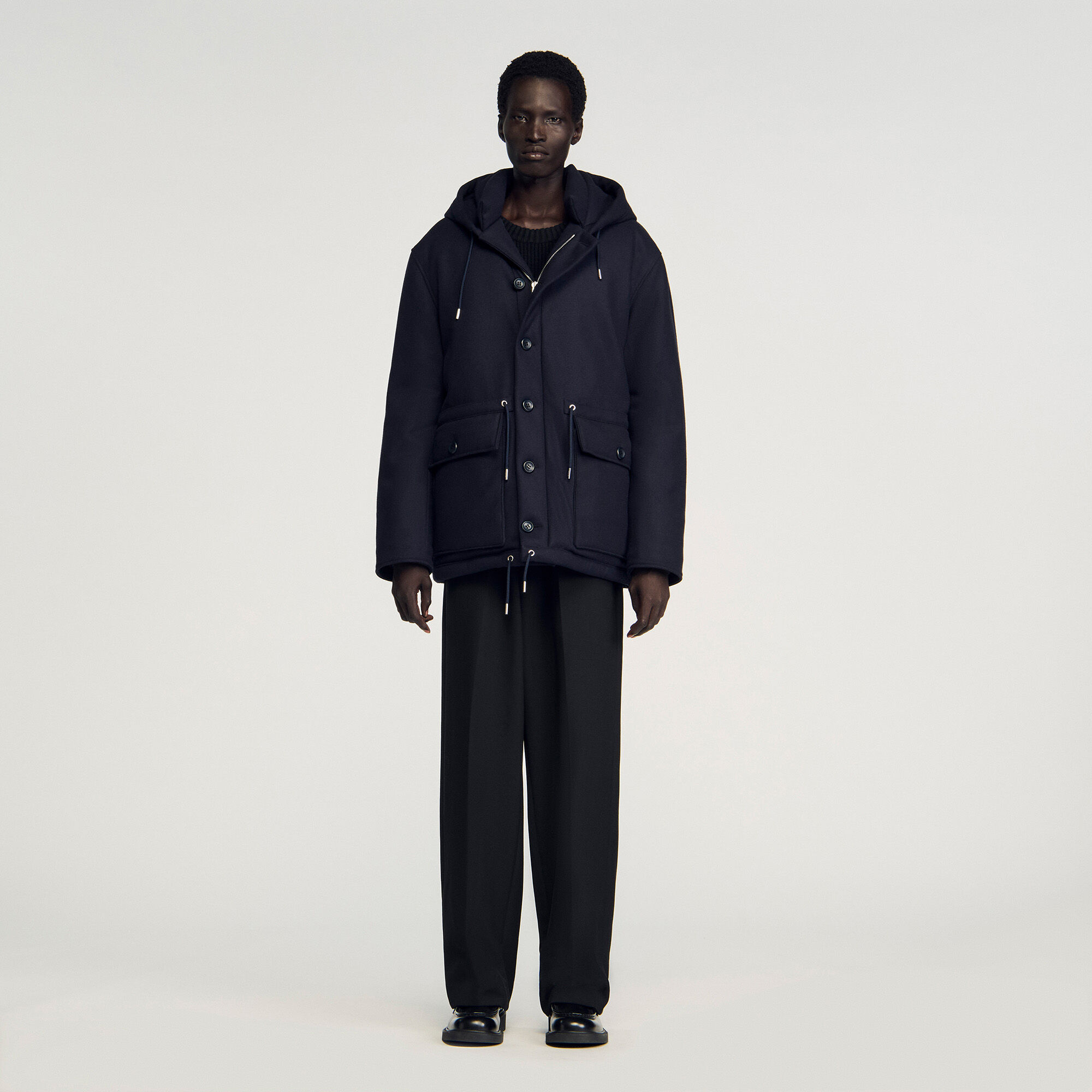 Parka de lana con capucha Parka de lana con capucha