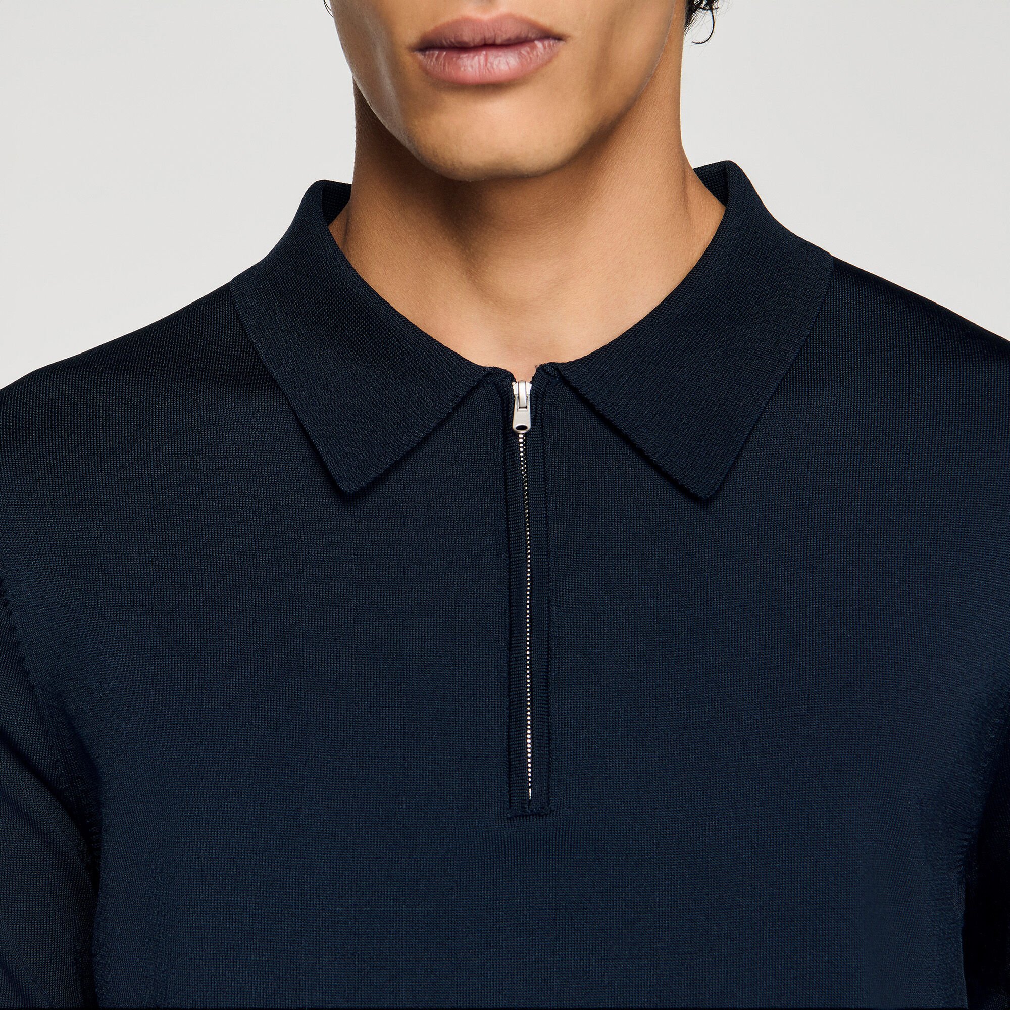 Polo de punto con cuello con cremallera
