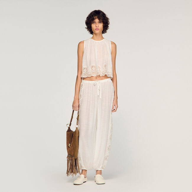 Top corto de crep&oacute;n