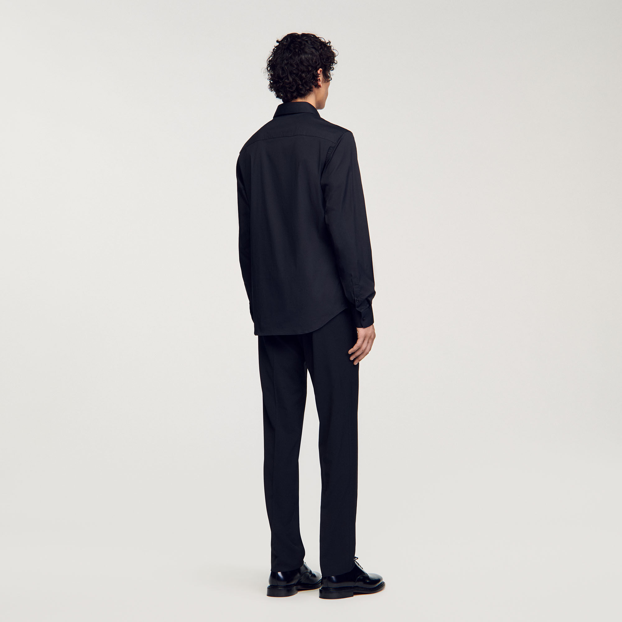 Camisa ajustada de algodón stretch
