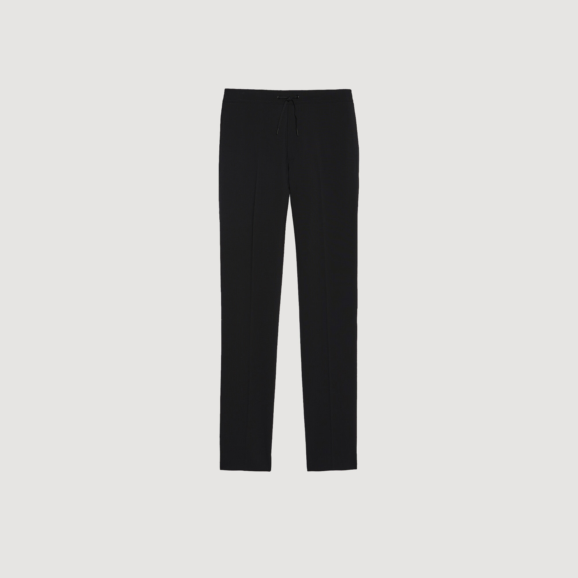 Pantalón con un elástico en la cintura