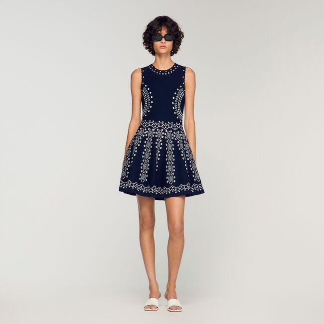 Vestido corto de punto pa&ntilde;uelo