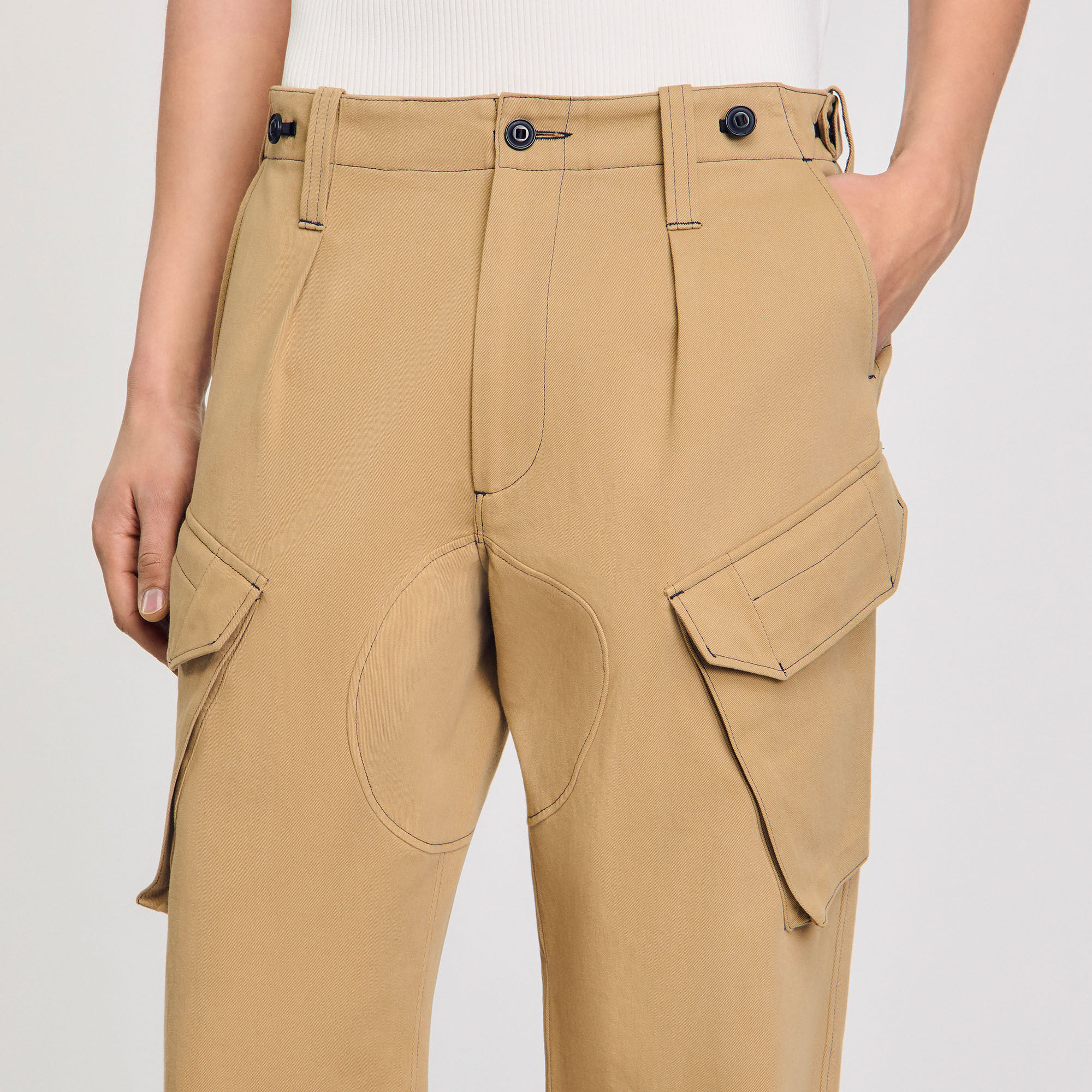Pantalón militar