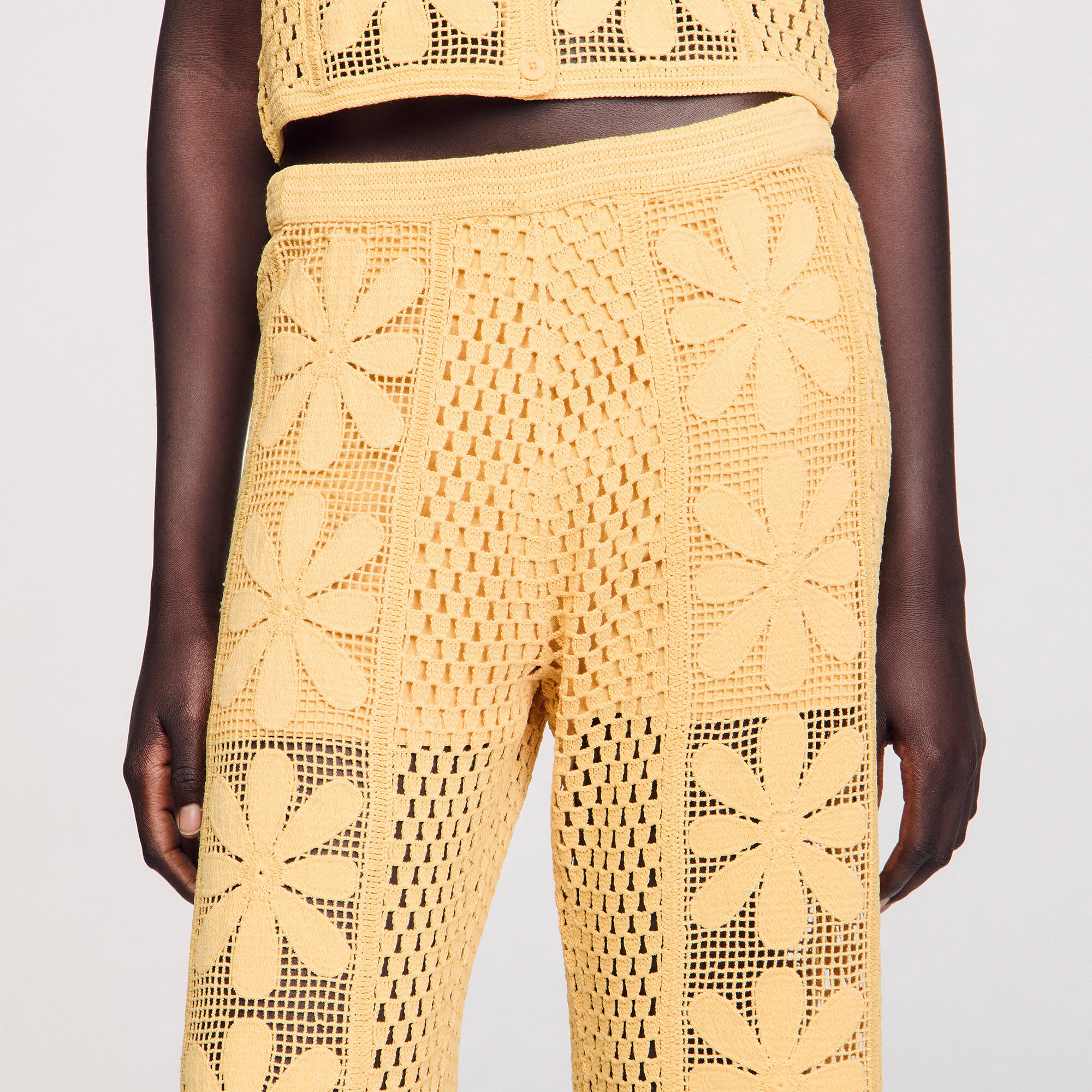 Pantalón recto de ganchillo