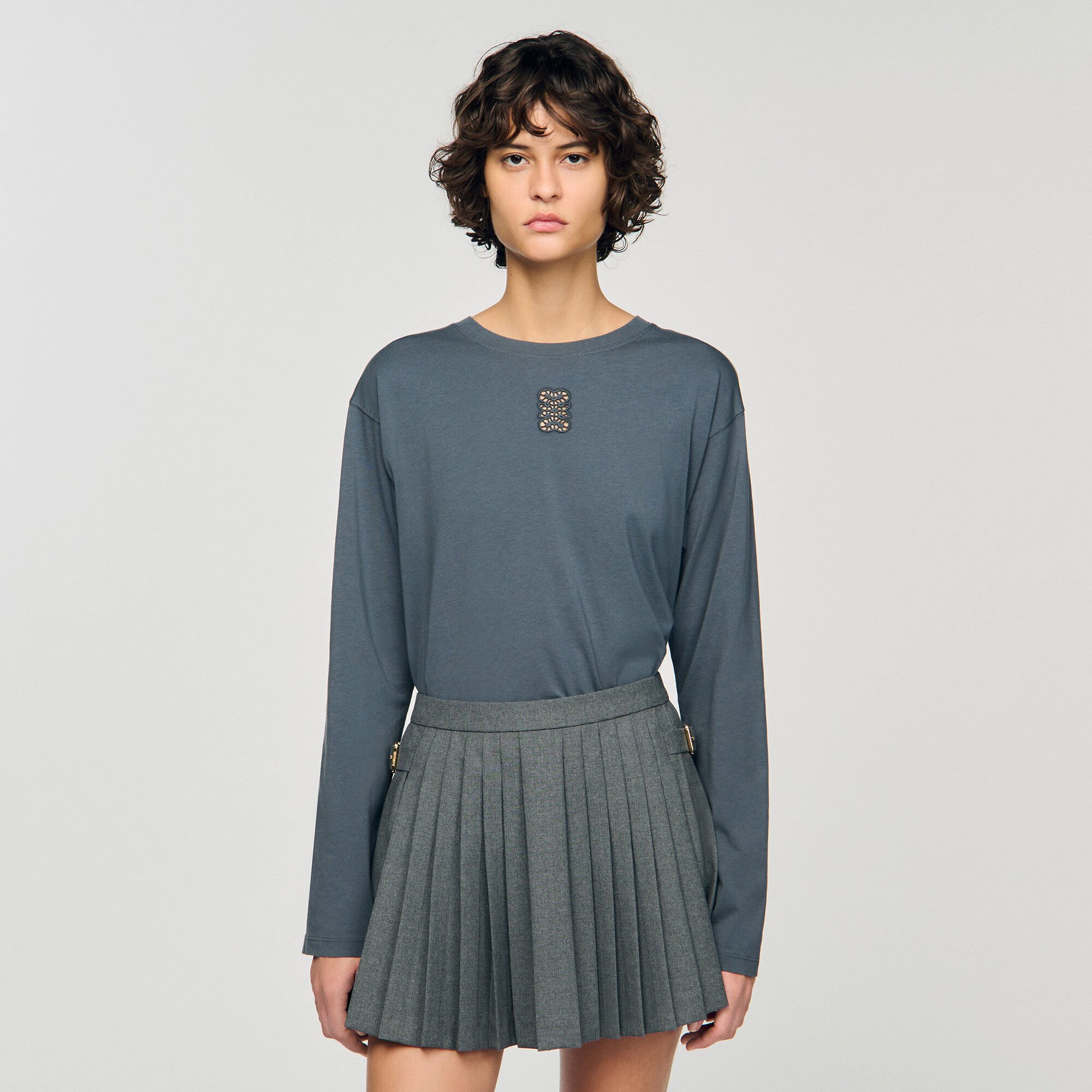 Camiseta con bordado