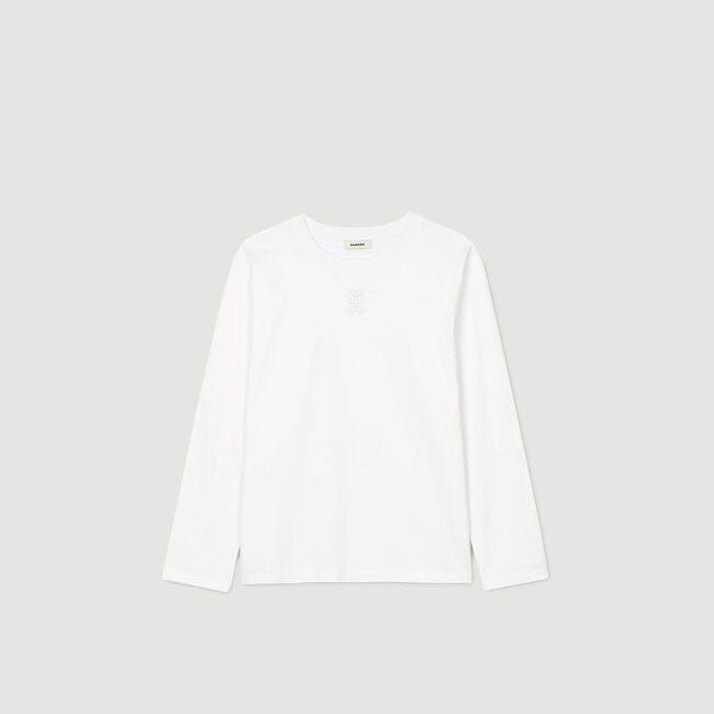 Camiseta con bordado