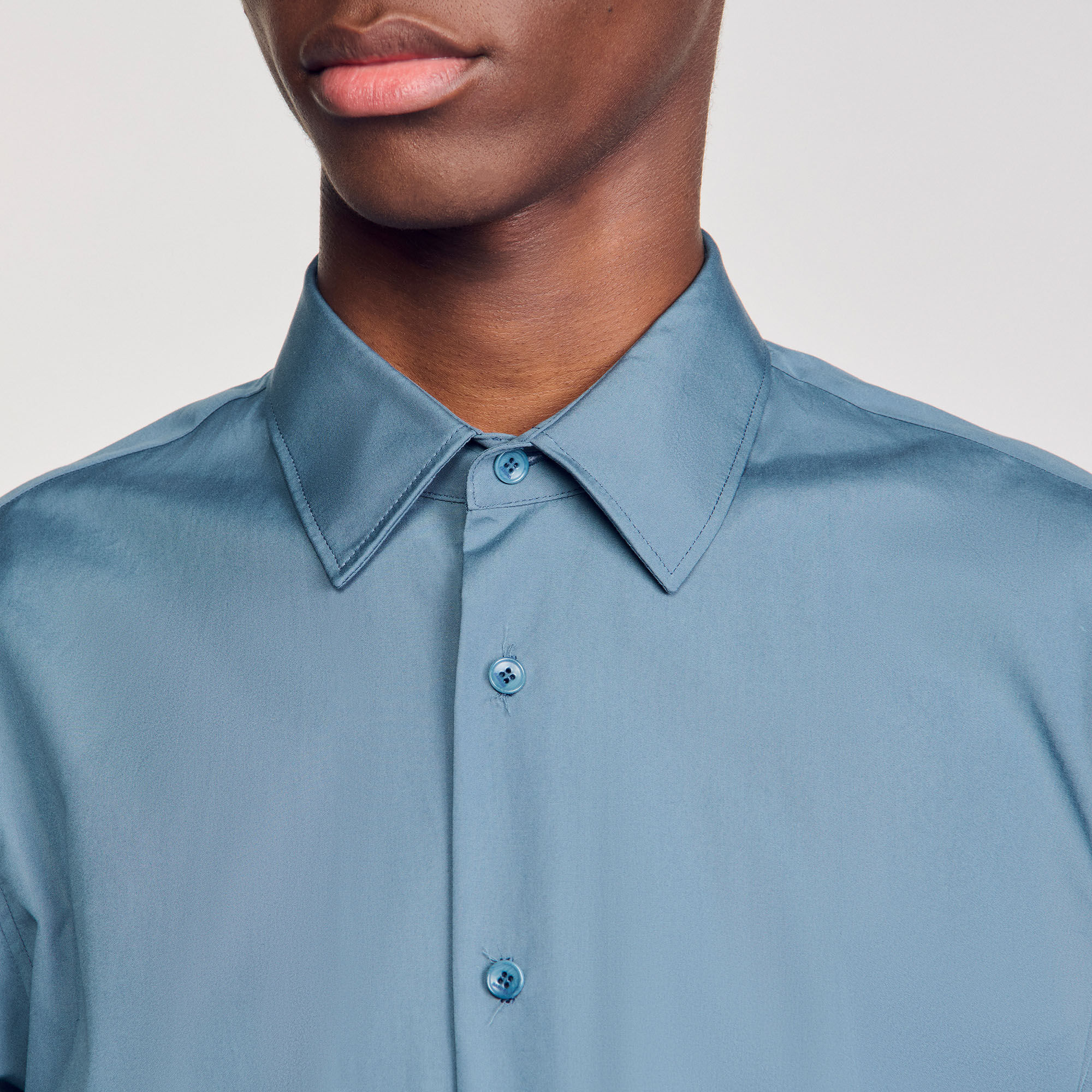 Camisa lisa