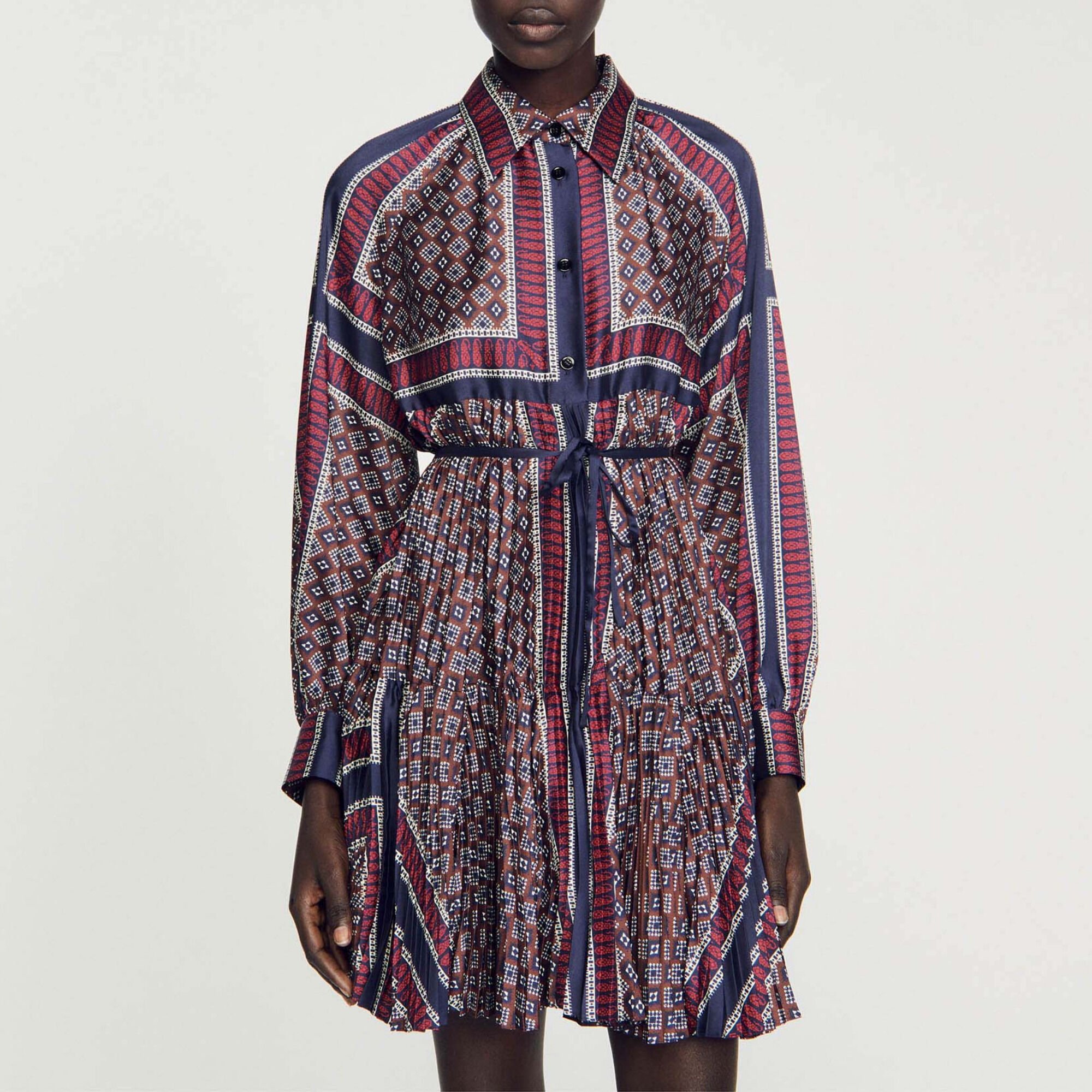 Vestido de camisa plisado