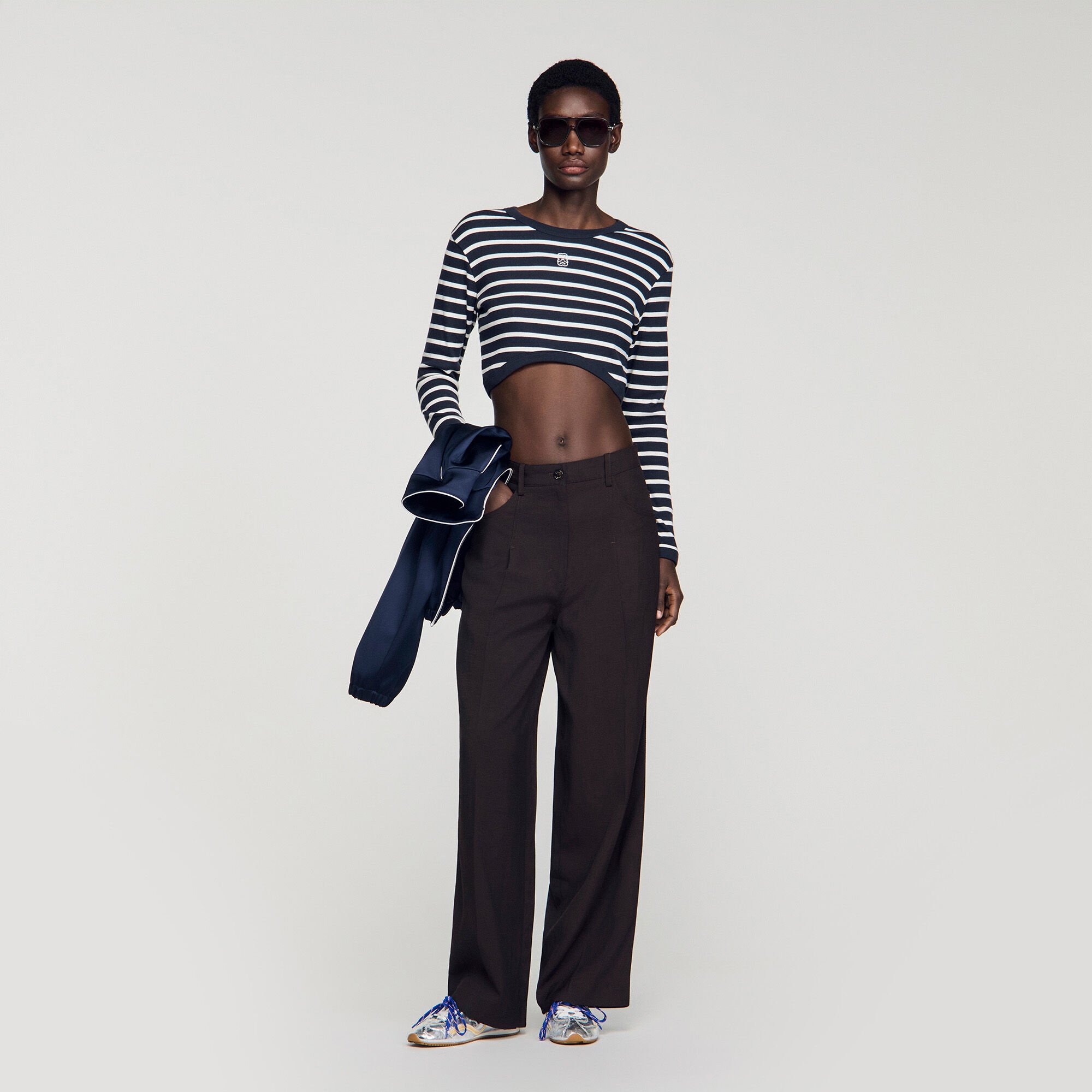 Camiseta corta a rayas de algod&oacute;n