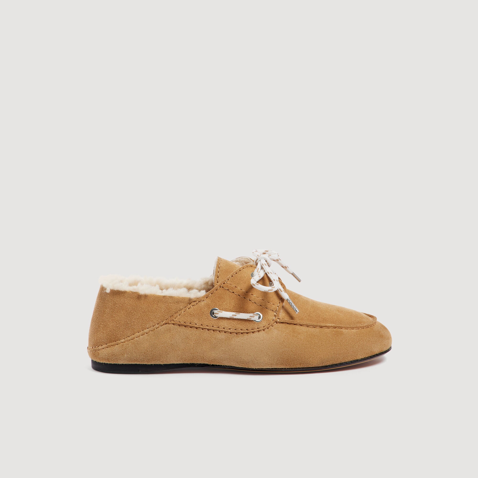 Zapatos n&aacute;uticos de serraje - Mujer | Sandro