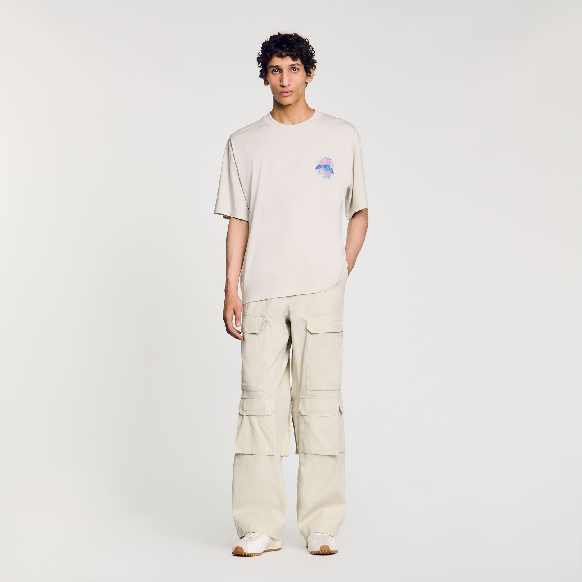Camiseta con estampado de sol