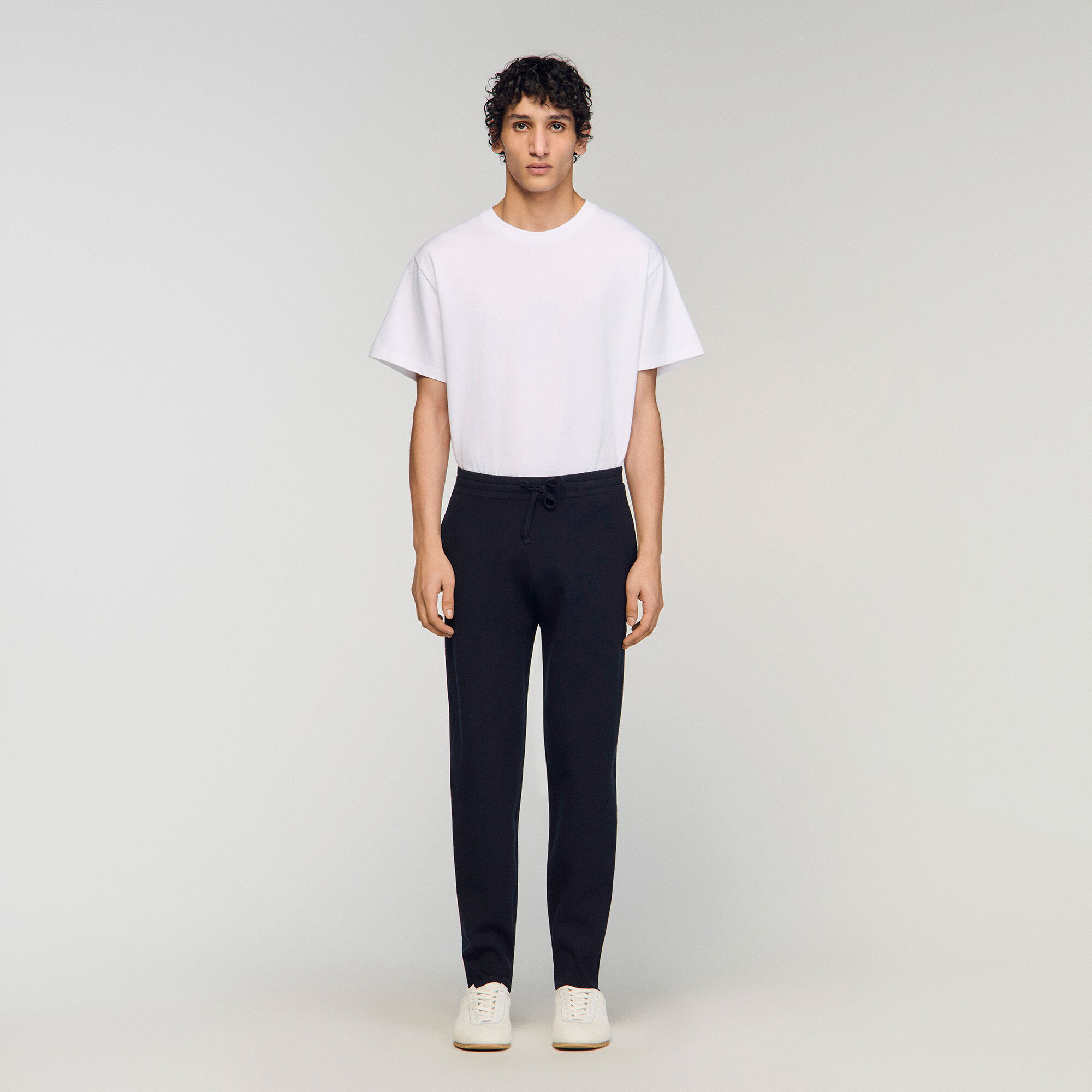 Pantal&oacute;n de ch&aacute;ndal de punto