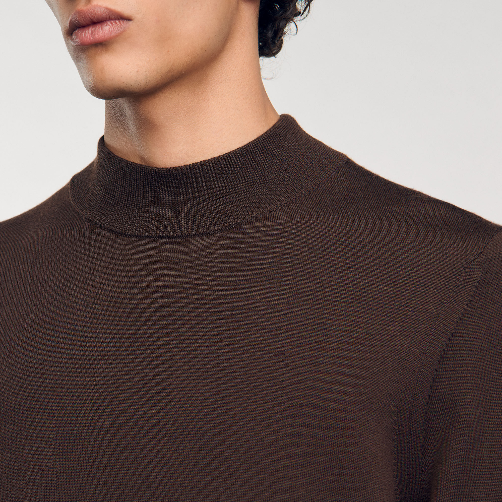 Jersey de cuello chimenea