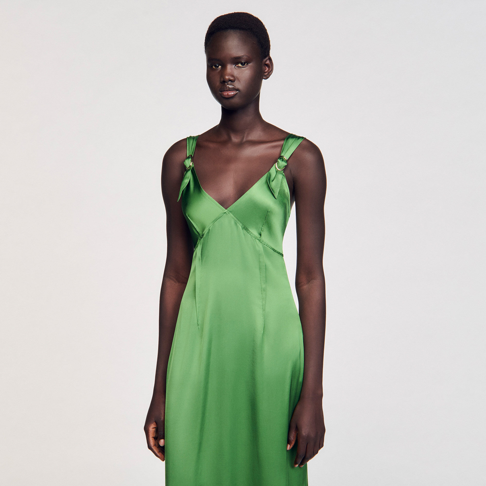 Vestido fluido satinado