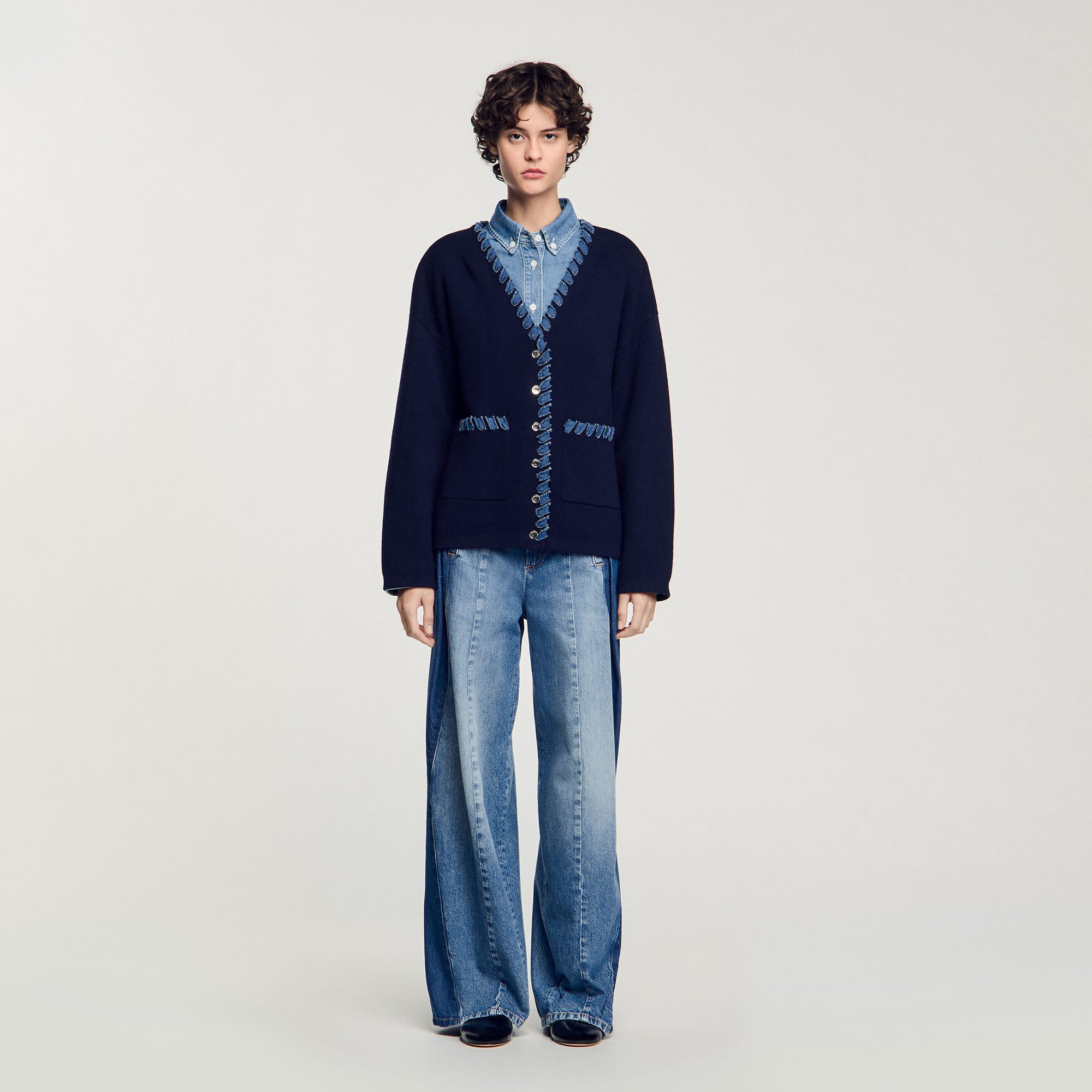 Cárdigan con detalles denim