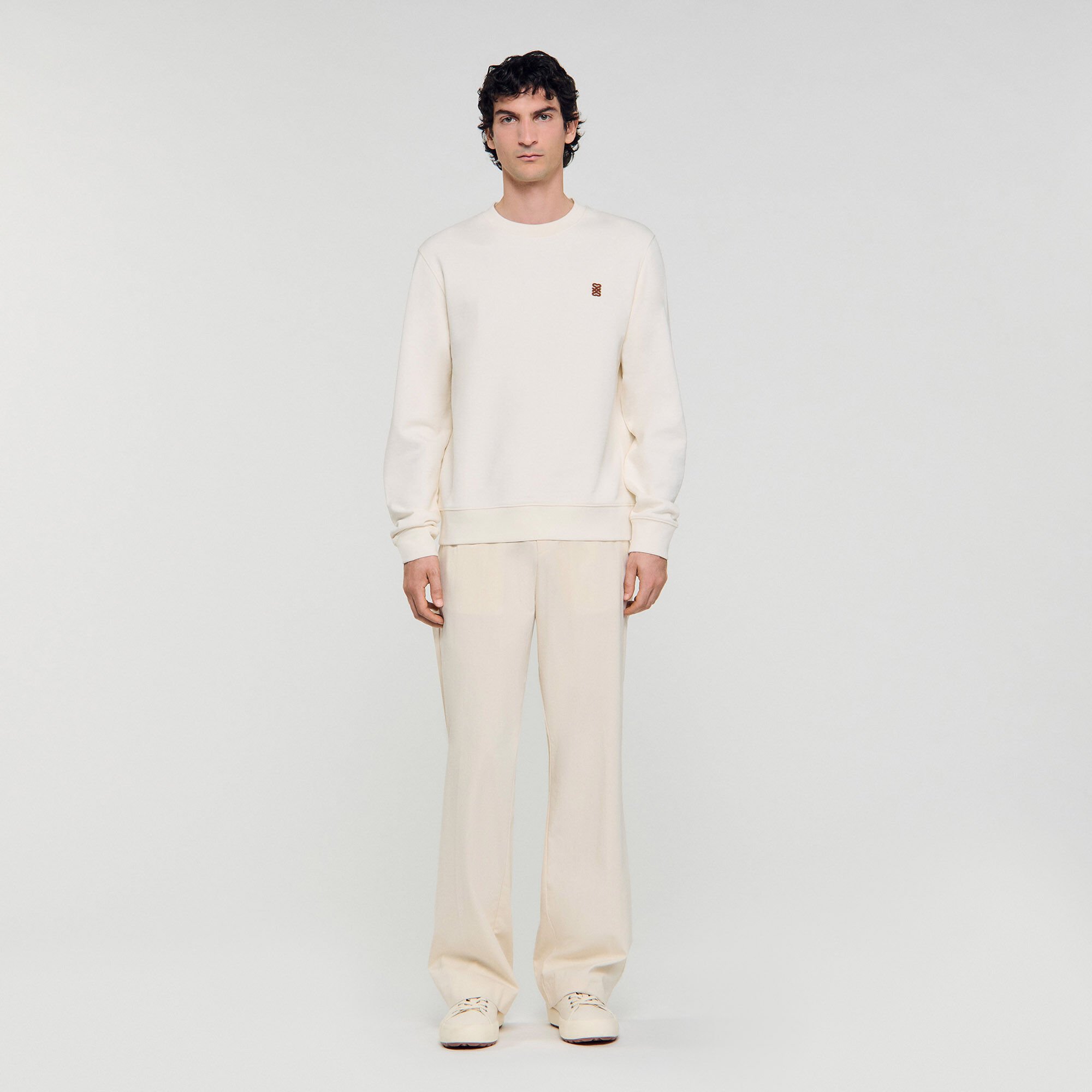 Sudadera oversize con parche de cuero