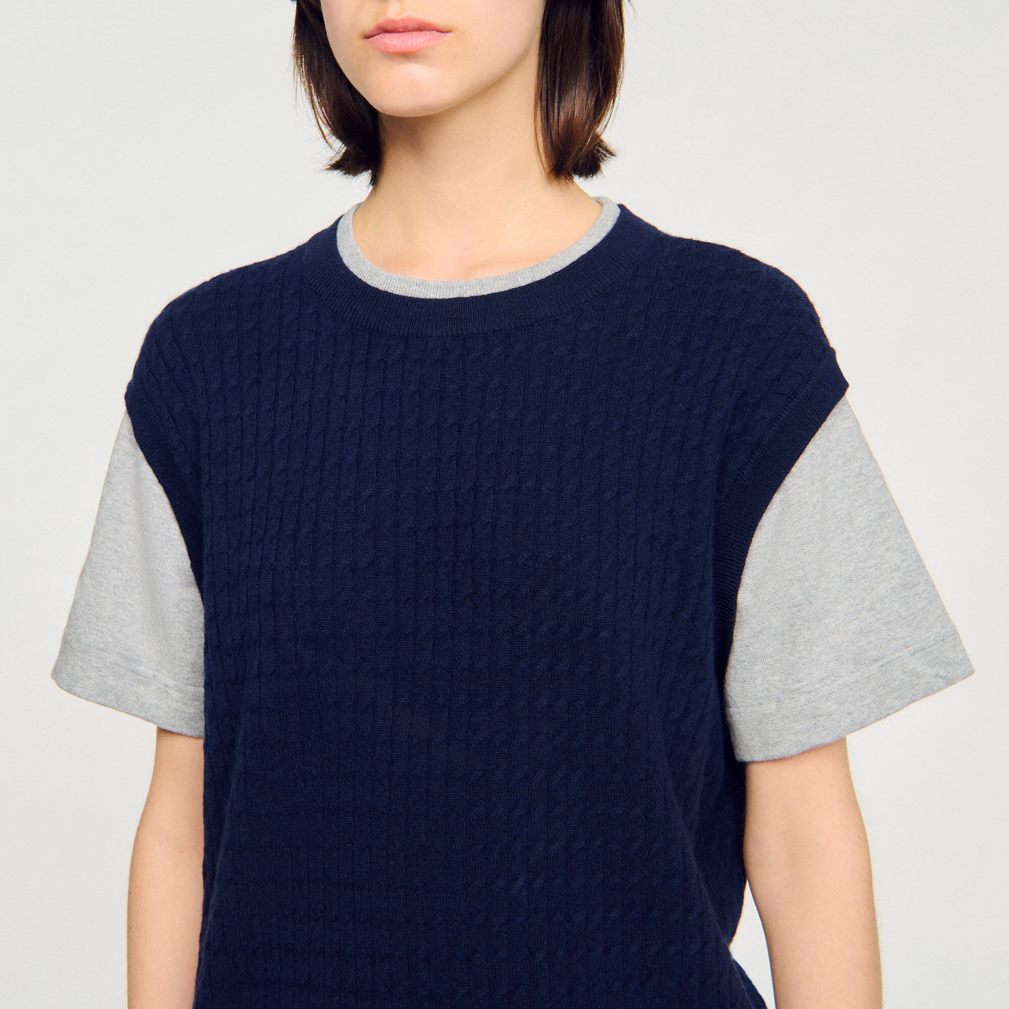 Jersey de punto de dos materiales