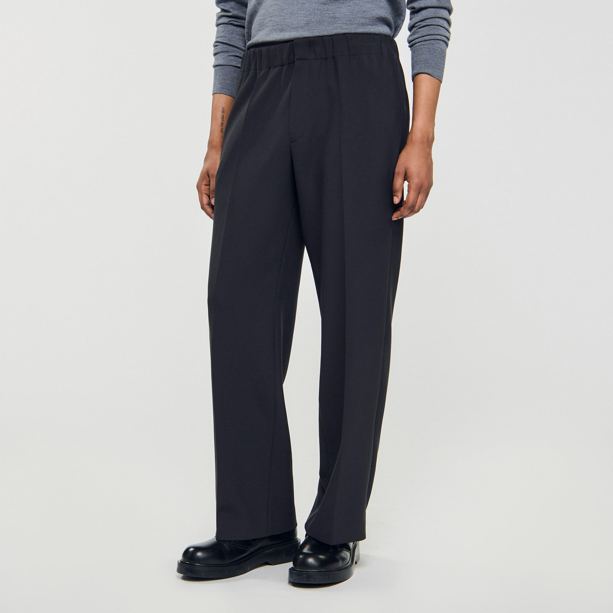 Pantalón ancho
