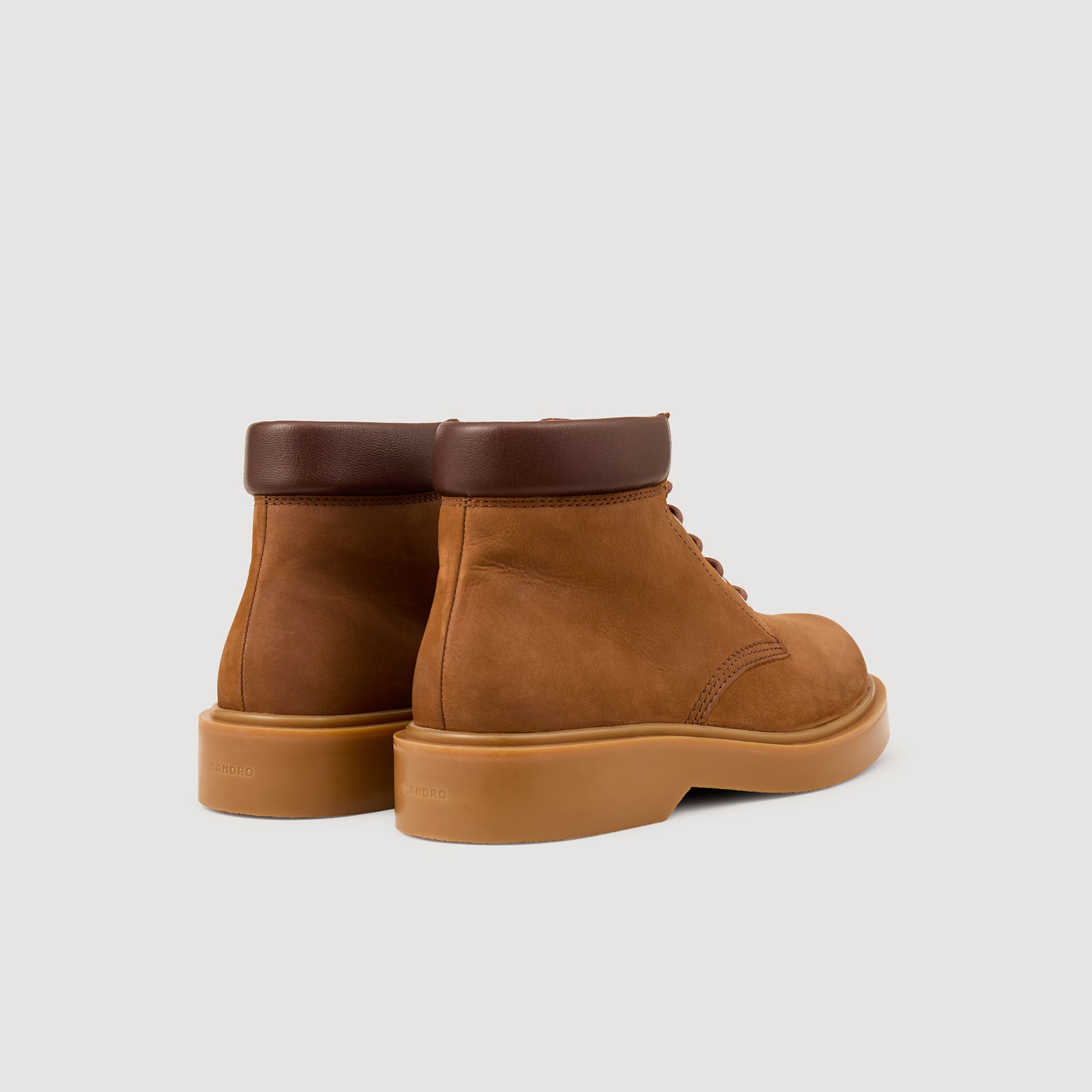 Botines de nobuk y cuero