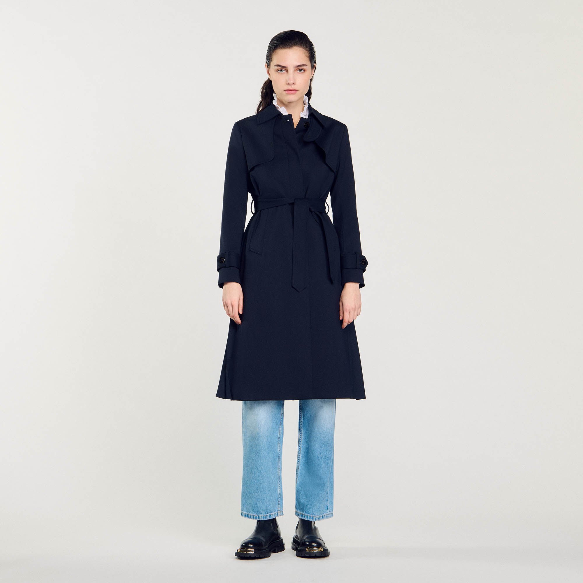 Gabardina con inserto plisado