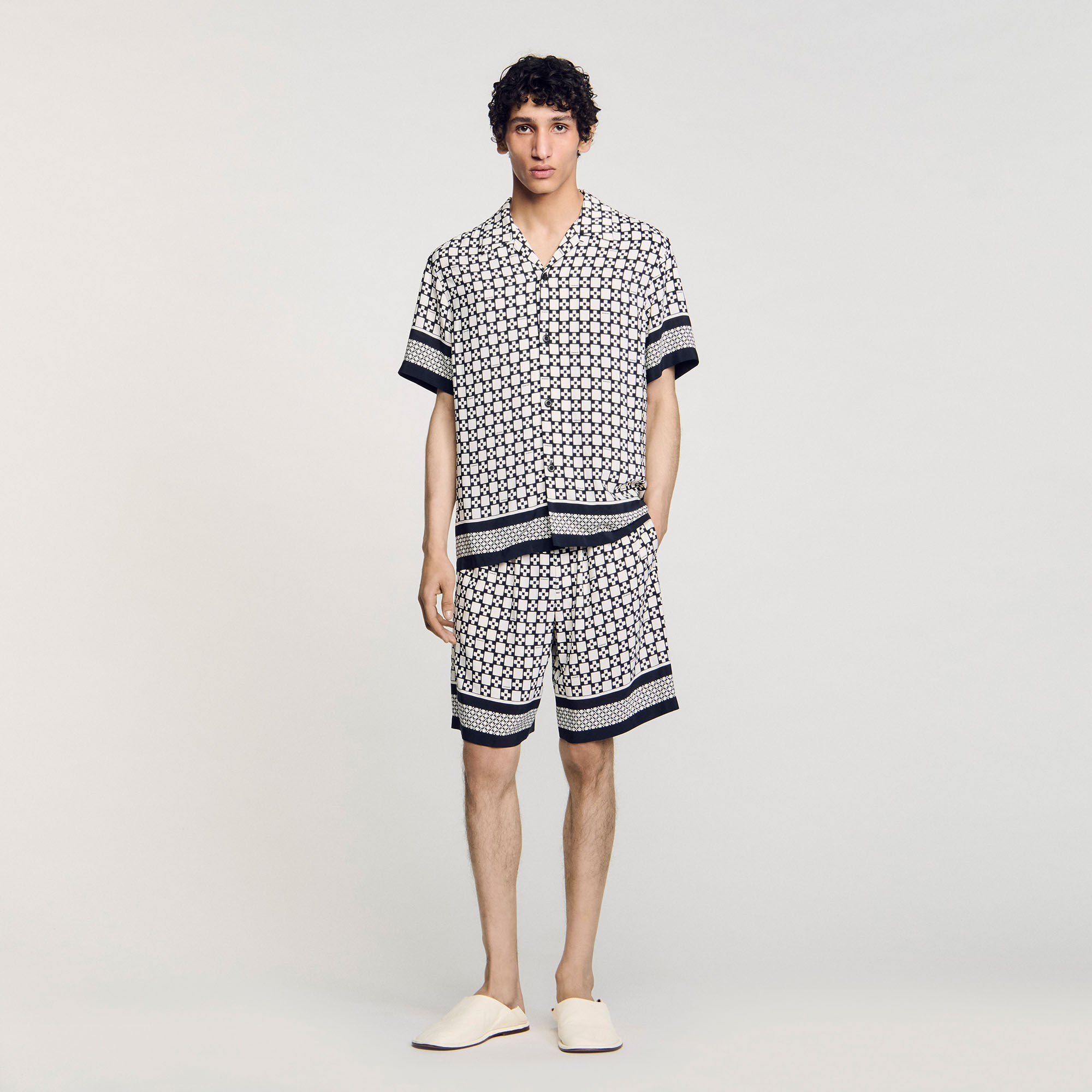 Camisa fluida con estampado Square Cross